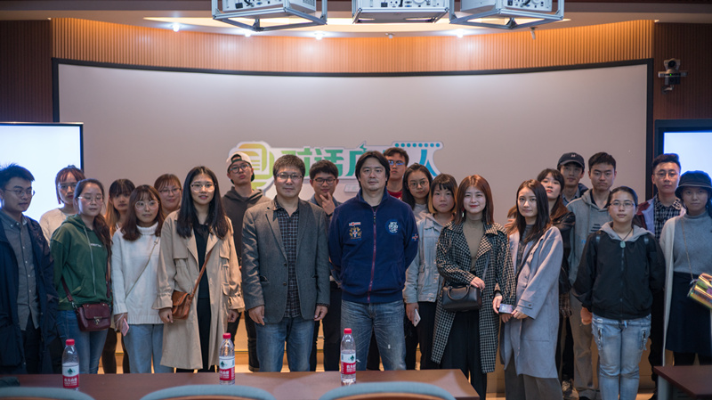 1516253065119843.jpg 合影.jpg